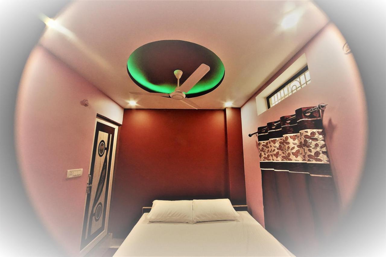 Maa Durga Inn Varanasi Eksteriør billede