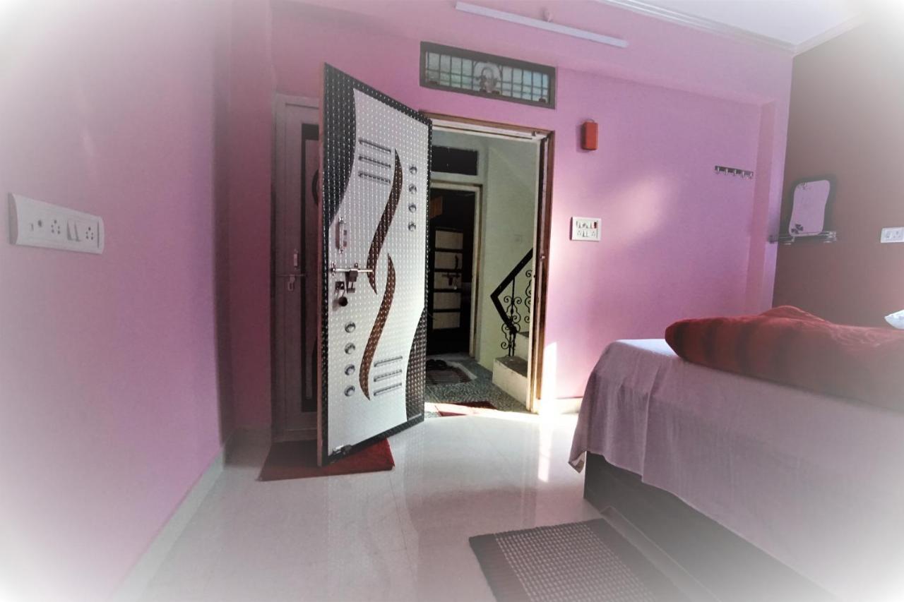 Maa Durga Inn Varanasi Eksteriør billede